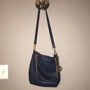 Micheal Kors crossbody bag